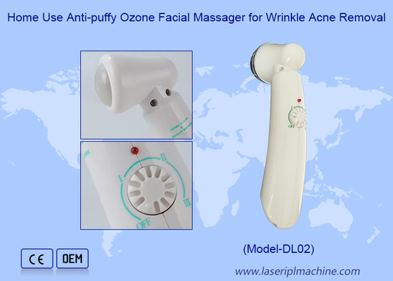Nhà sử dụng thiết bị Ozone mặt nhỏ để điều trị mụn Xoa bóp da
