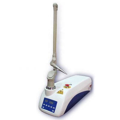 Máy Laser CO2 điều khiển vi xử lý với Laser phẫu thuật y tế